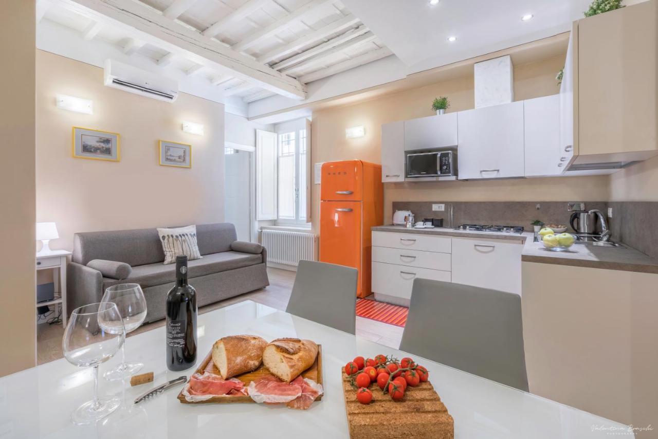 Wine Apartments Florence Barolo Eksteriør bilde
