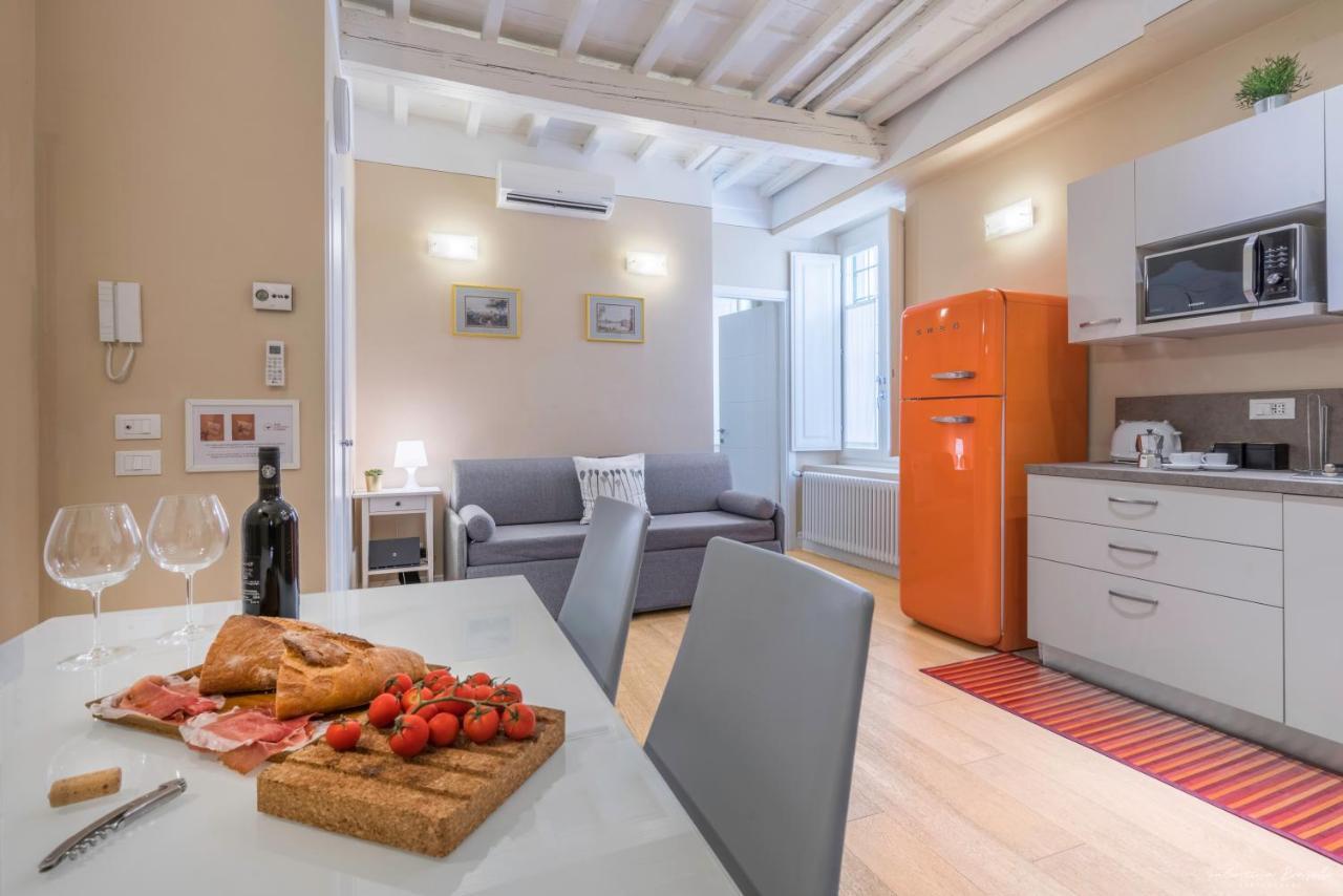 Wine Apartments Florence Barolo Eksteriør bilde
